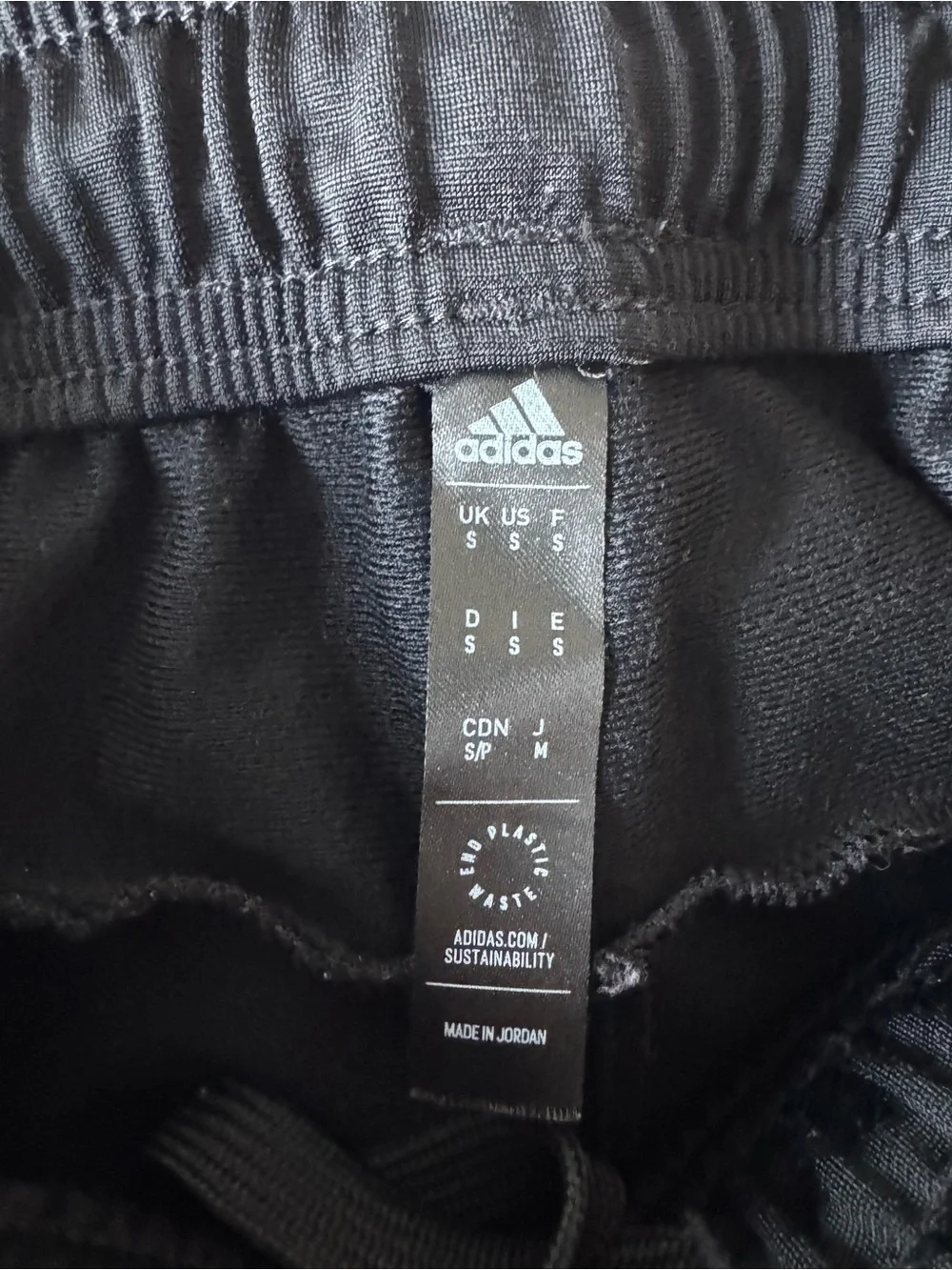 adidas unisex small